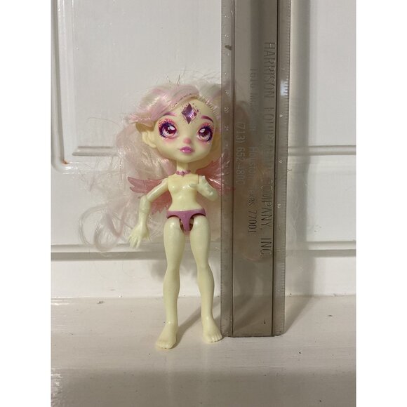 Magic Mixies Pixlings Angelica the Shining Angel Doll - Picture 5 of 5